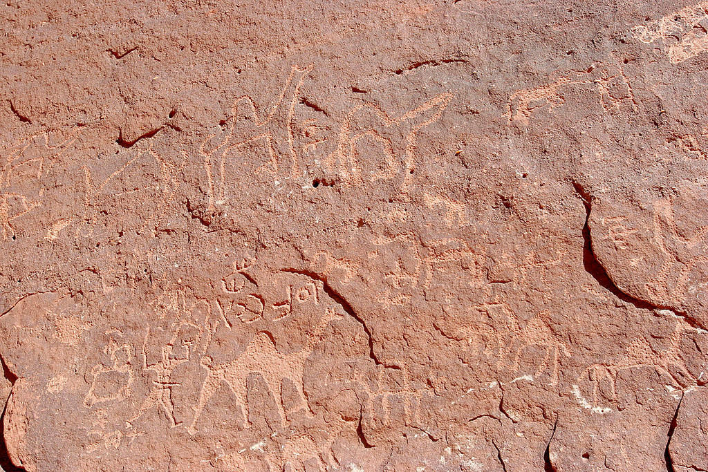 Signpost carvings