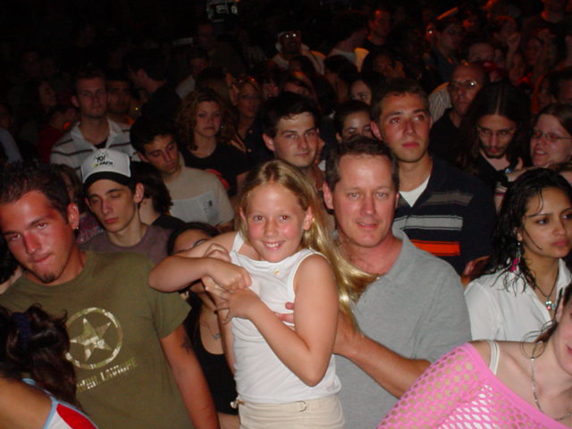 Where's Seando [at the Avril Lavigne concert]?