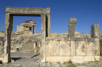 Capitole, framed